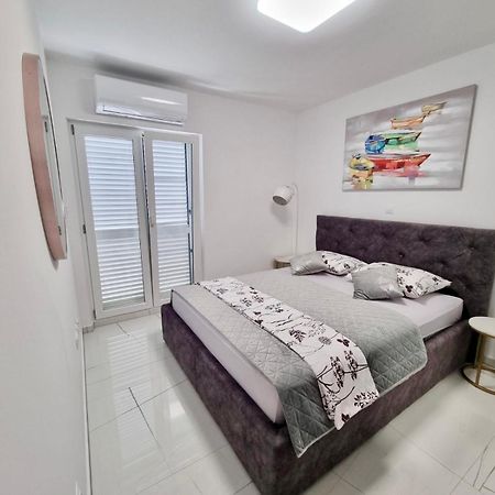 Luxury Apartment Antonija-Old Town 챠브타트 외부 사진