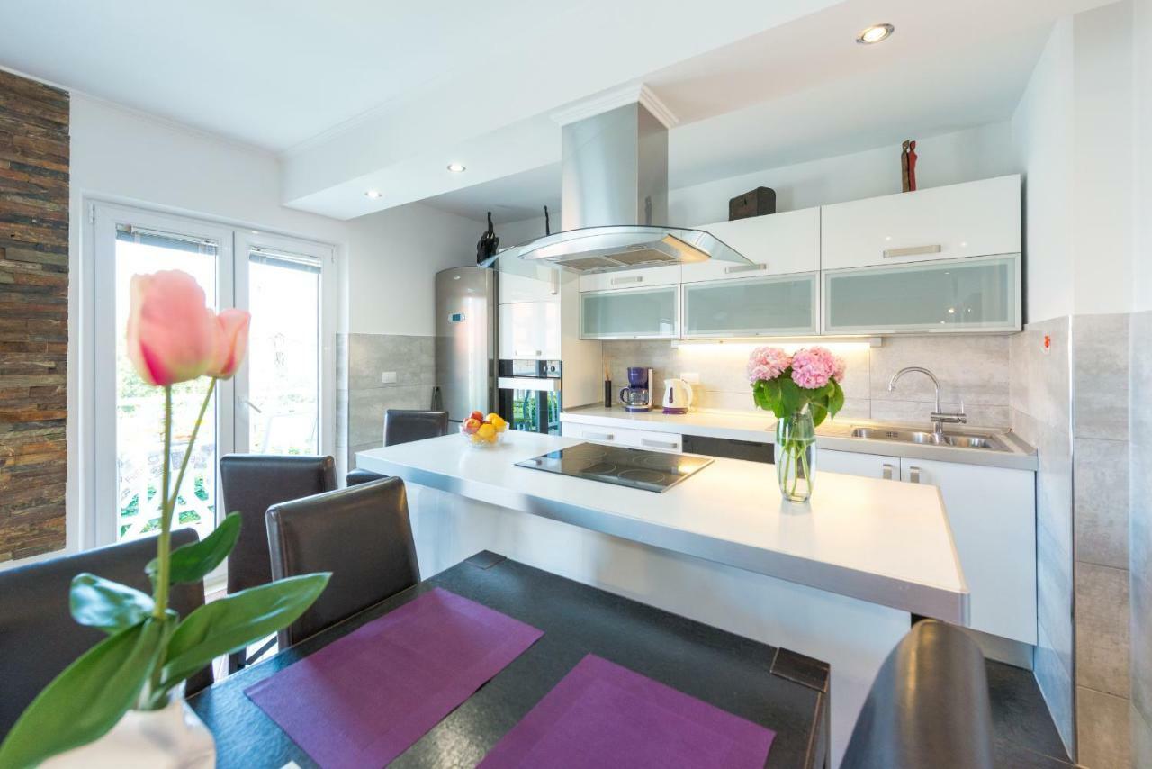 Luxury Apartment Antonija-Old Town 챠브타트 외부 사진