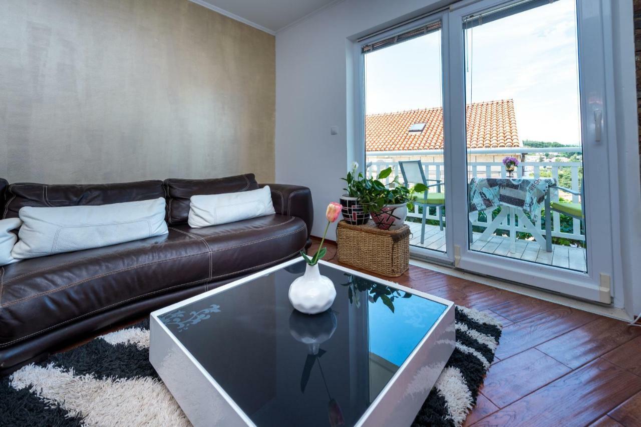 Luxury Apartment Antonija-Old Town 챠브타트 외부 사진